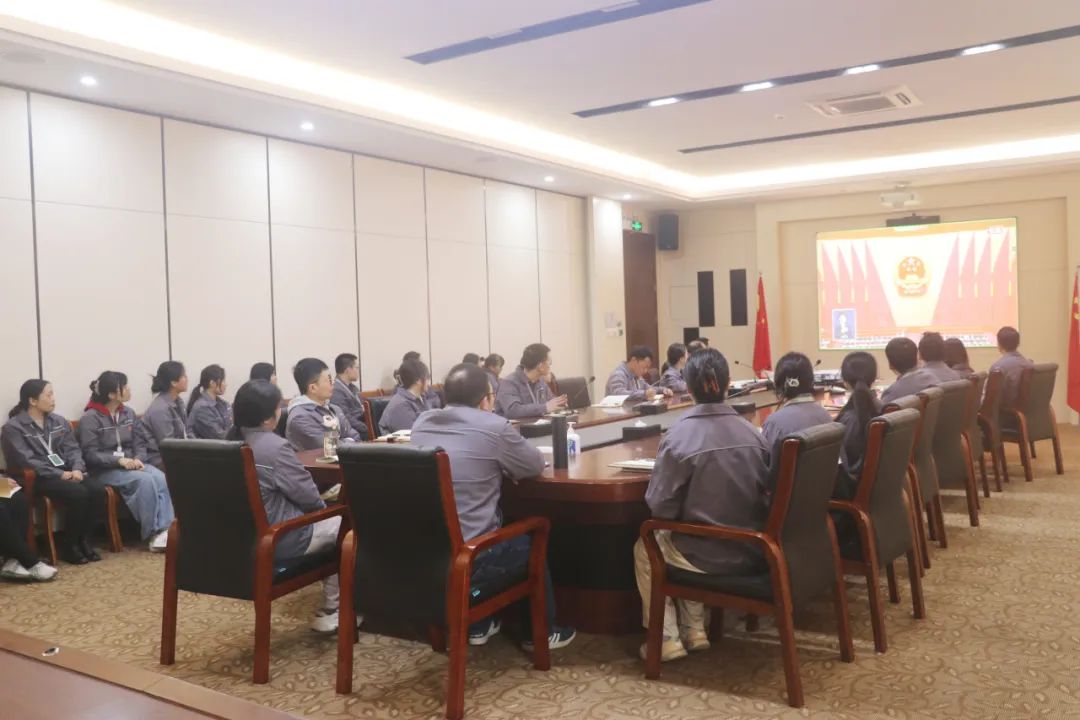 20240306-2-BG视讯循环组织收看第十四届全国人民代表大会第二次会议开幕会.jpg