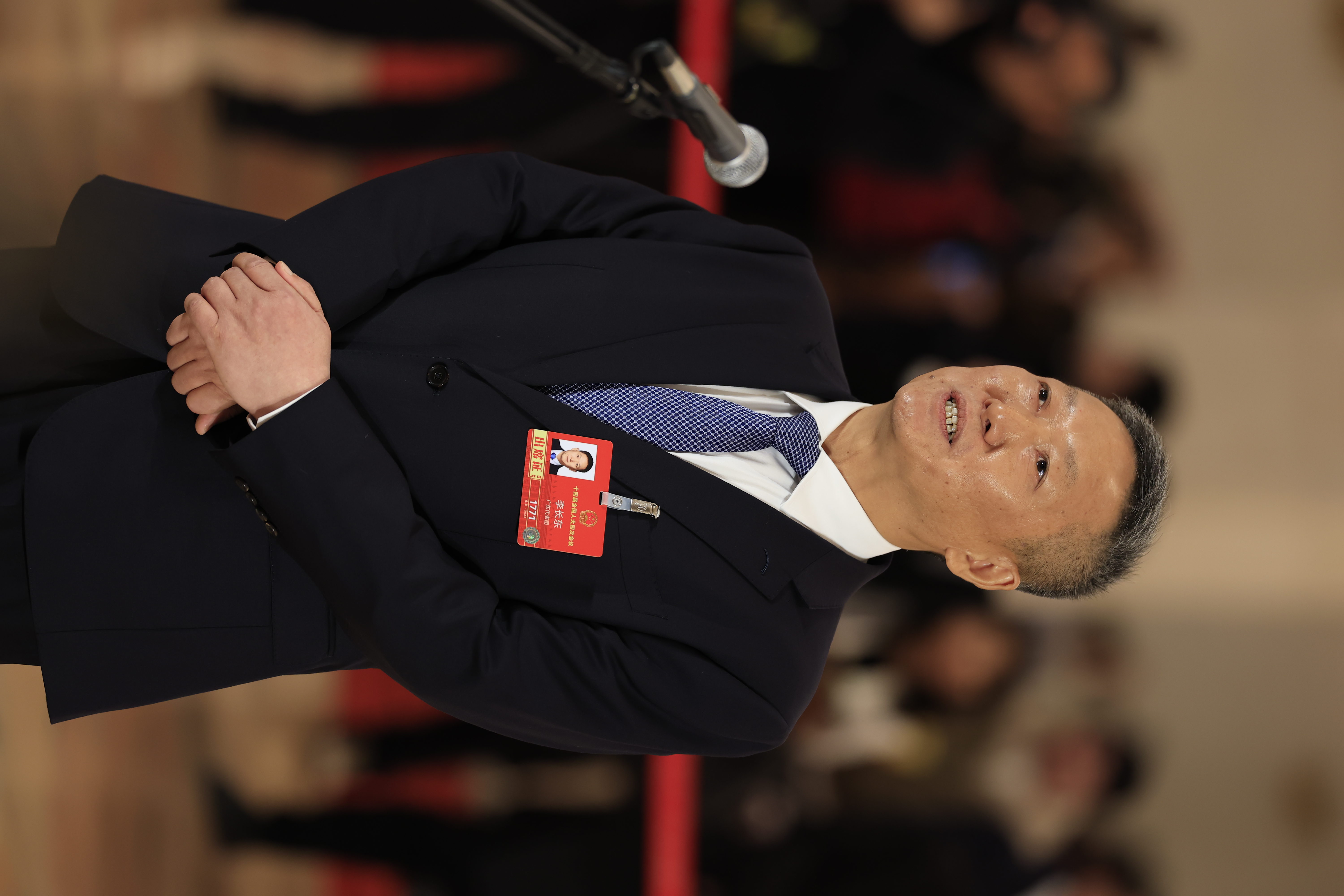 人大代表通道1.jpg